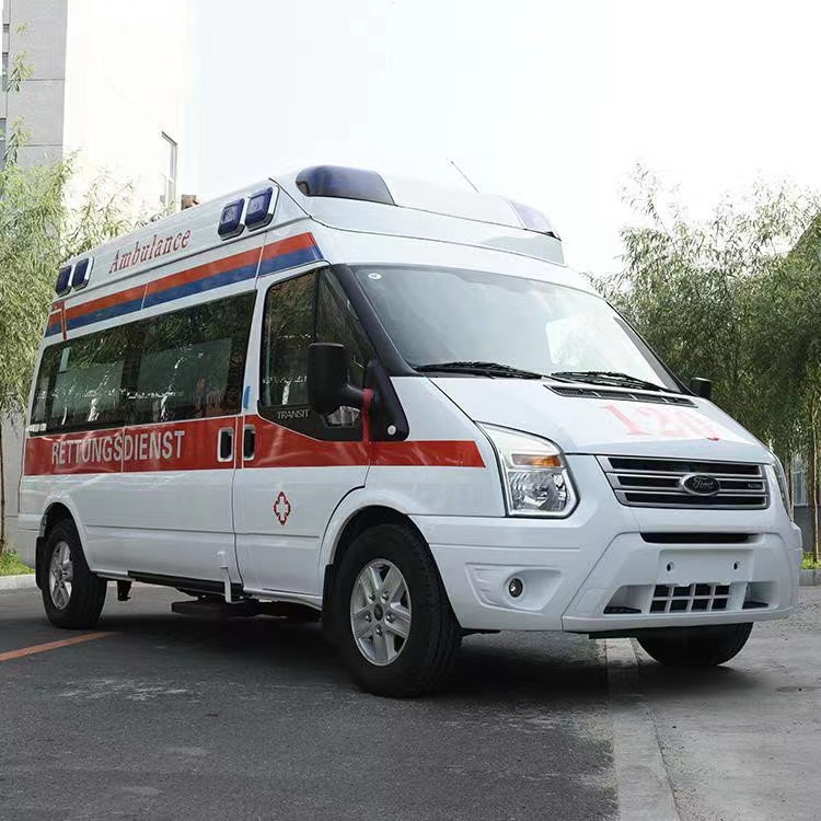 突泉行动不便者长途救护车租赁:安全转运的核心注意事项